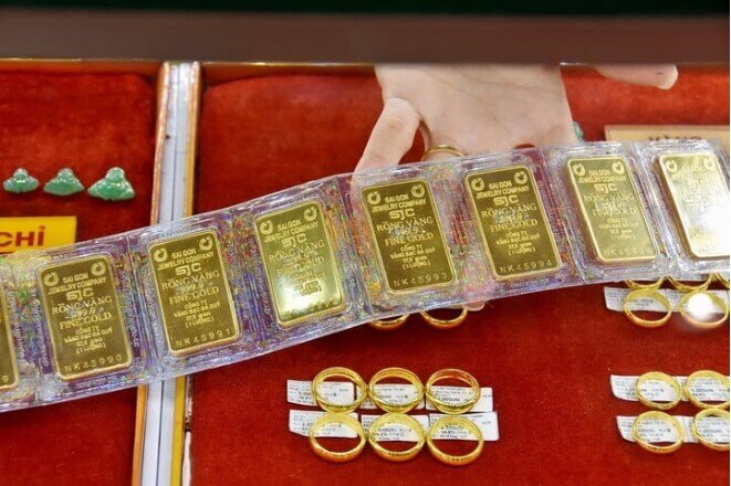 SJC làm ăn ra sao trong hơn 10 năm độc quyền vàng miếng?