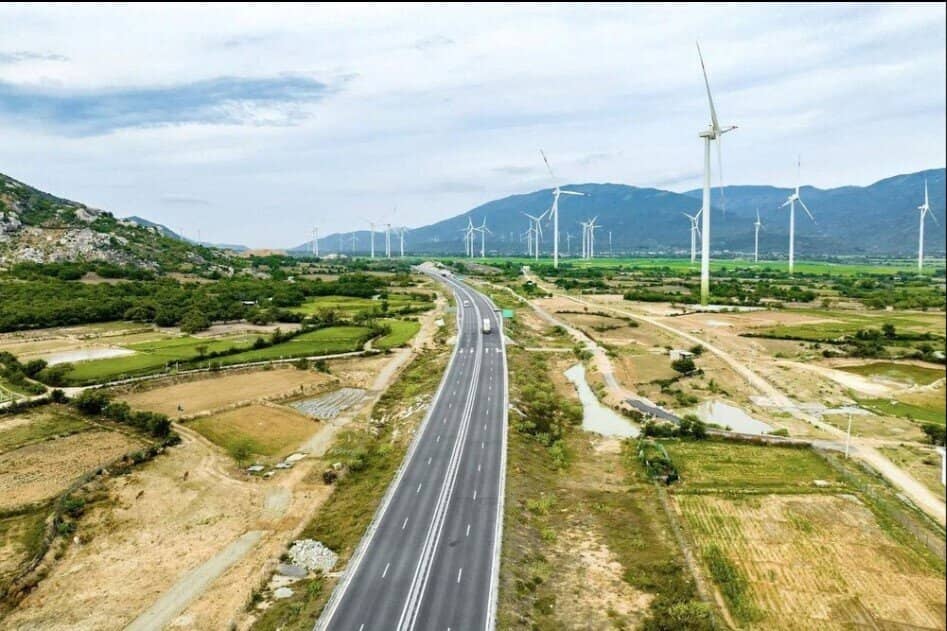 Đề xuất mở rộng các đoạn tuyến cao tốc Bắc - Nam phía Đông giai đoạn 2017-2020 theo phương thức PPP