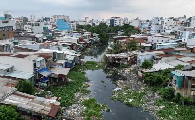 Chủ tịch TP HCM 'thấy xấu hổ' vì giải ngân đầu tư công lẹt đẹt
