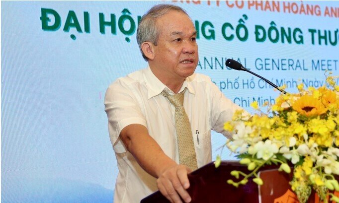 Bầu Đức: 'Công ty trồng thêm 4.000 ha dâu và cà phê'