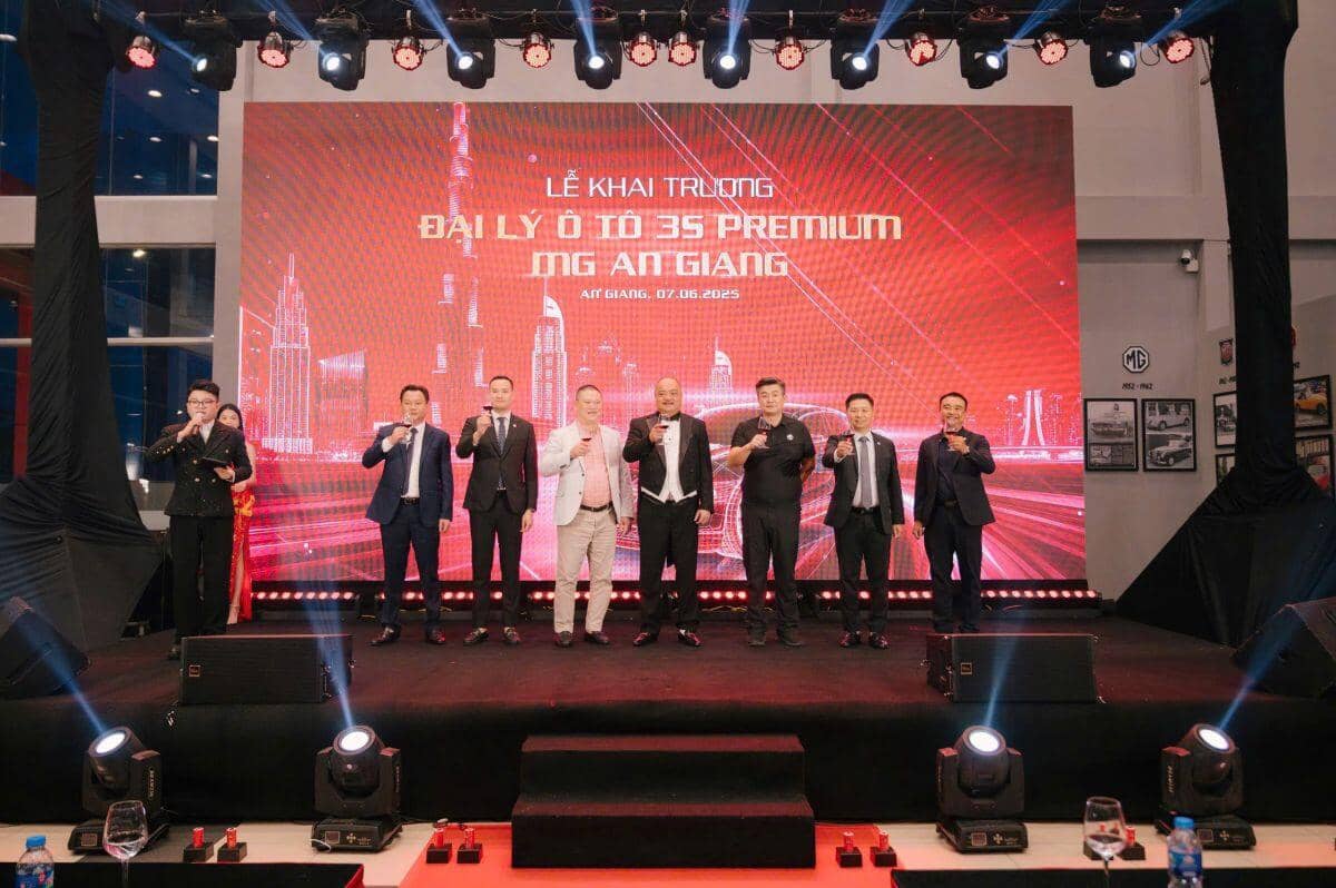 Khai trương MG An Giang tiêu chuẩn 3S Premium toàn cầu