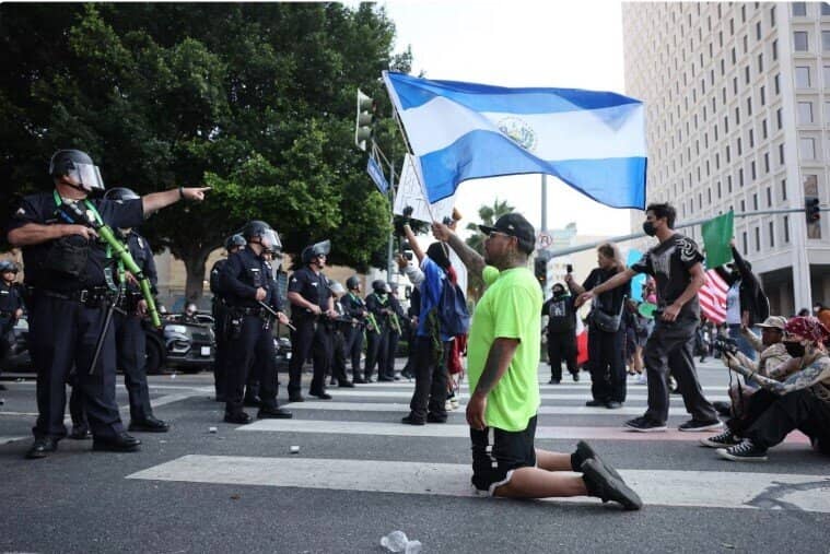 Los Angeles yên bình trở lại sau khi hàng trăm người bị bắt