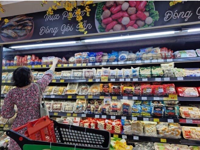 Bún, phở, bánh mỳ đồng loạt tăng giá: Chủ quán 'đổ tội' do thuế