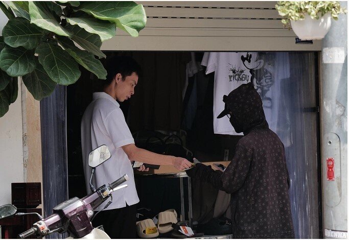 Tiểu thương lo đóng cửa vì hàng không hóa đơn, chứng từ