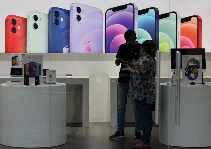 Apple dồn iPhone sản xuất tại Ấn Độ sang Mỹ