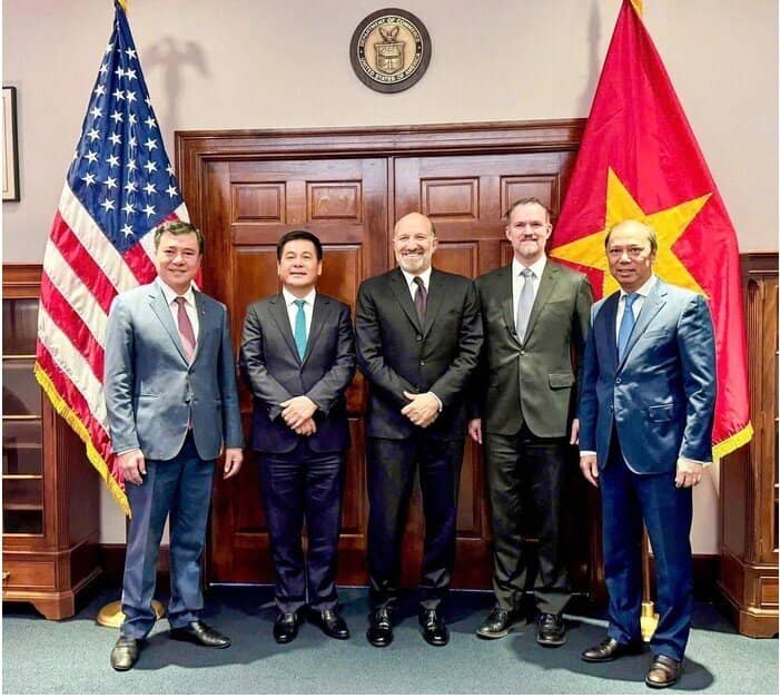 Việt Nam - Mỹ kết thúc vòng đàm phán thứ 3, hướng tới đạt được thỏa thuận thuế đối ứng