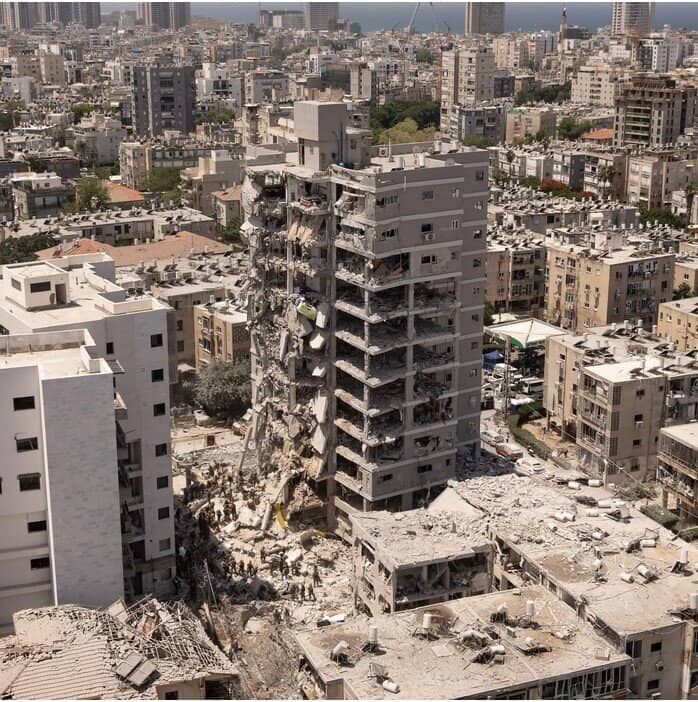 Iran - Israel leo thang không kích, thương vong tăng nhanh