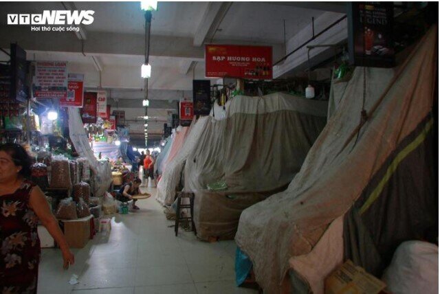 Hàng nghìn hộ kinh doanh khắp cả nước ồ ạt đóng cửa: Lộ sự thật phía sau