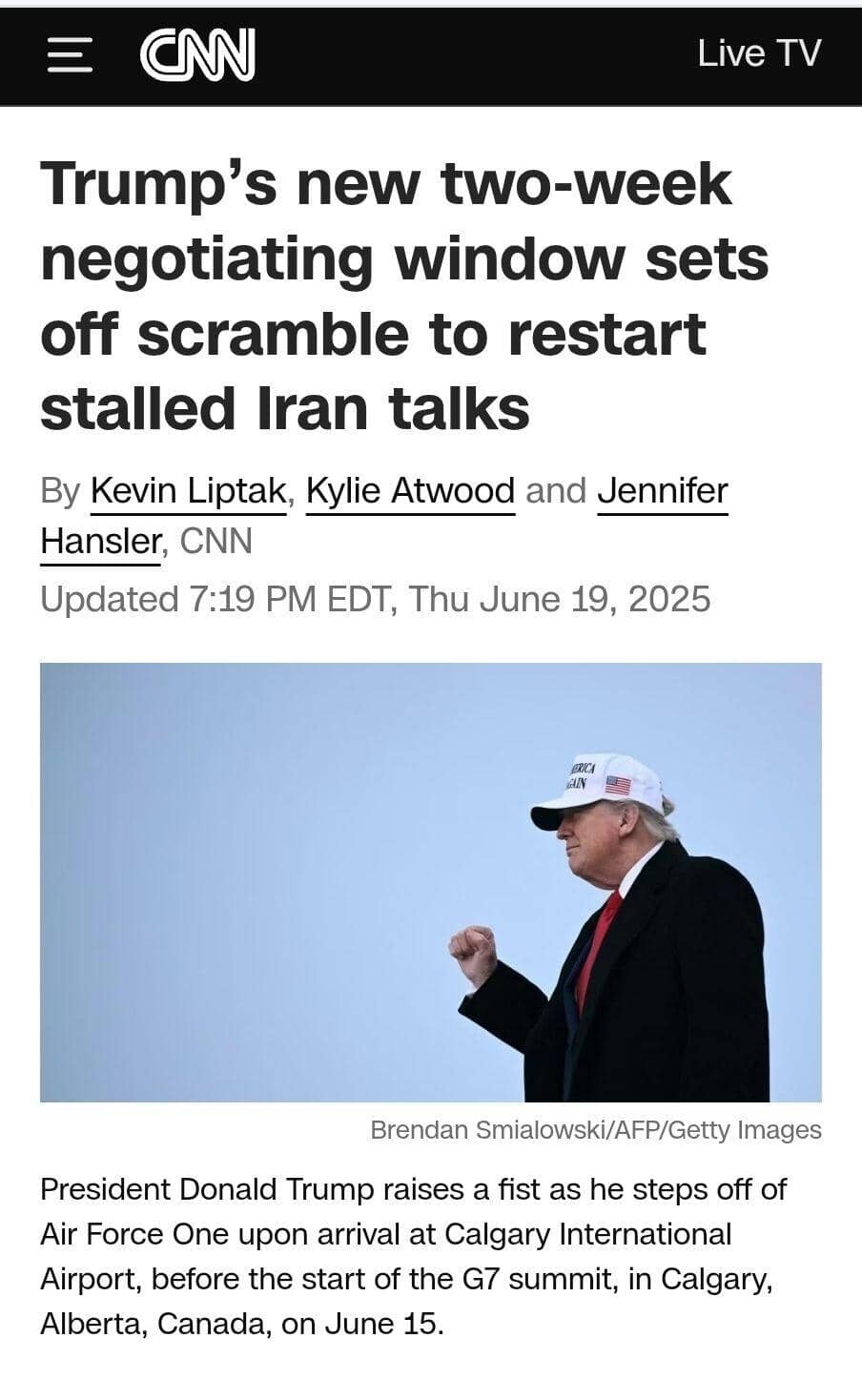 Tổng thống Trump quyết định gia hạn thêm 2 tuần trước khi ra quyết định có tấn công Iran hay không