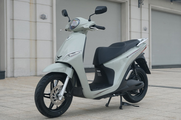 VINFAST RA MẮT 3 MẪU XE MÁY ĐIỆN 2 PIN - NÂNG TẦM TRẢI NGHIỆM DI CHUYỂN CHO NGƯỜI DÙNG