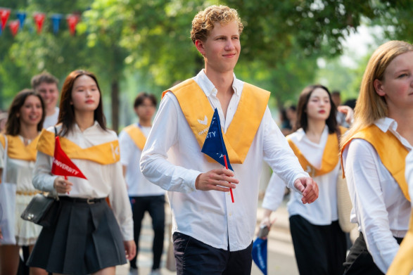 VINUNI KHAI GIẢNG KHÓA 6, RA MẮT TÂN HIỆU TRƯỞNG VÀ DÀN LÃNH ĐẠO TINH HOA