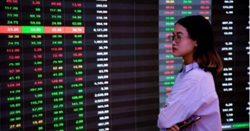 Điều gì xảy ra nếu thu thuế nhận cổ tức bằng cổ phiếu ngay thời điểm nhận?