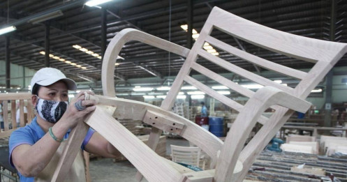 Thích ứng, tìm thêm cơ hội mới