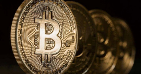 Thị trường phập phồng trước chính sách, Bitcoin vẫn giữ thế 108.000 USD