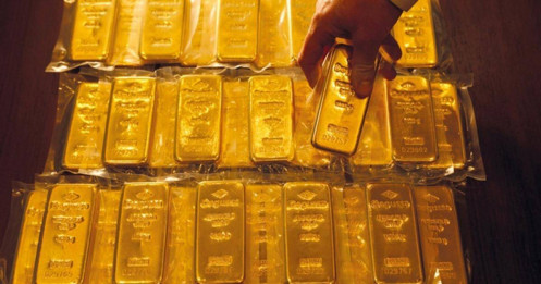 Giá vàng hôm nay 3/7/2025: Áp lực vô hình có khiến SJC trượt khỏi 121 triệu/lượng?