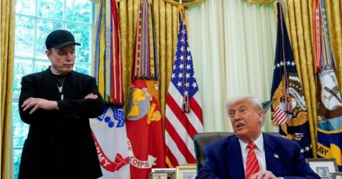 Elon Musk lại 'khịa' ông Trump