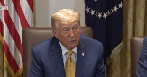 Ông Donald Trump nói về mức thuế “khủng” đối với dược phẩm nhập khẩu