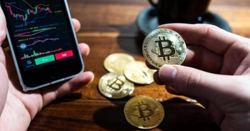 Thuế siết – Crypto "chùn chân": Cuộc giằng co chưa hồi kết
