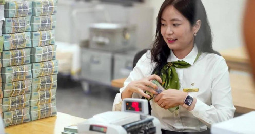 Mở van tín dụng, dòng chảy phải an toàn