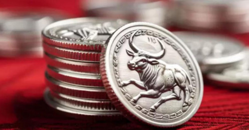 Dự báo về Vàng (XAUUSD), Bạc, Bạch kim – Bạc kiểm tra mức cao nhất trong nhiều năm khi đà tăng tiếp tục