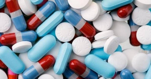 Áp thuế dược phẩm 200%, ông Trump đã vội vàng?