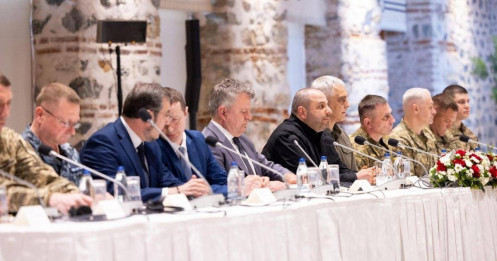 Ukraine ra điều kiện hòa bình, thẳng tay bác bỏ tối hậu thư từ Moscow