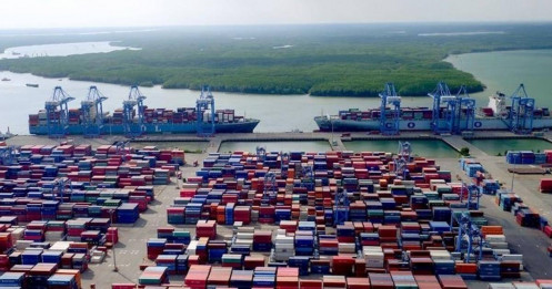 Nhận diện "ách tắc" pháp luật kinh doanh: Bất cập cơ chế xử lý tồn đọng tại cảng