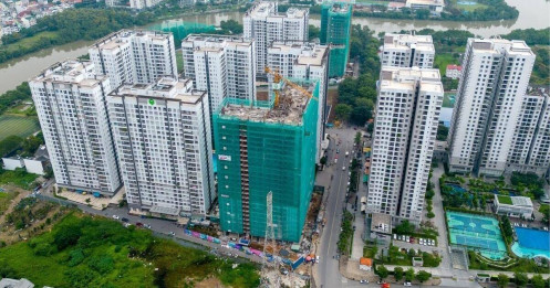 Giá nhà chưa hạ, giấc mơ an cư vẫn là đặc quyền