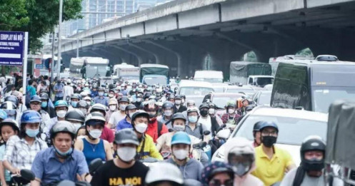 Hà Nội đưa danh sách 18 tuyến phố cấm xe máy chạy xăng, dầu từ tháng 7-2026