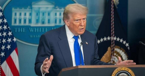 Trump thu bộn thuế, thế giới “nghẹt thở” vì cuộc chơi quyền lực!