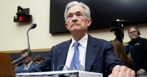 Tổng thống Mỹ Donald Trump phủ nhận kế hoạch sa thải Chủ tịch Fed