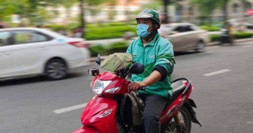 Đề xuất ngừng ký hợp đồng với xe máy công nghệ chạy xăng tại TPHCM