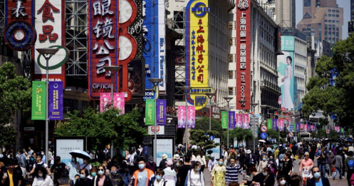 Trung Quốc Tăng Tốc Cung Tiền: Làn Sóng Lạm Phát Đang Đến Gần