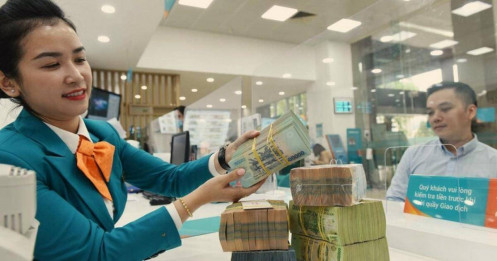 Bỏ room tín dụng, tạo sức ép cạnh tranh lành mạnh