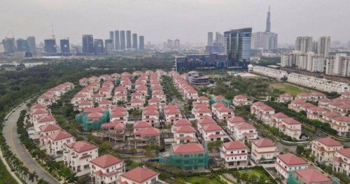 Nhà liền thổ TP HCM khó bán vì hàng cũ giá cao