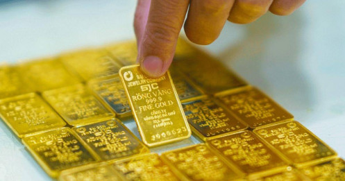 Vàng tăng phi mã: Cơ hội vàng hay bẫy giá?