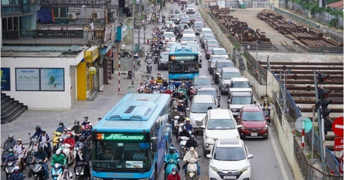 Lý do ôtô chạy xăng ở Hà Nội sẽ đắt đỏ hơn so với hiện tại?