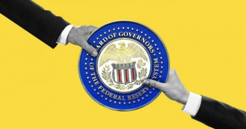 Thị trường tài chính toàn cầu có thể hỗn loạn nếu Fed mất quyền tự quyết