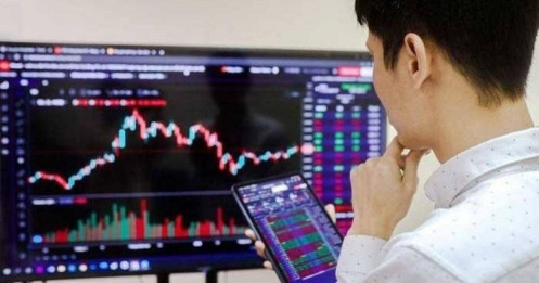 Thanh khoản và thuế thu nhập cá nhân chuyển nhượng chứng khoán, bất động sản