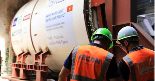 Vì sao cổ phiếu đầu tư công, BĐS lại được khối ngoại mua ròng nhiều?