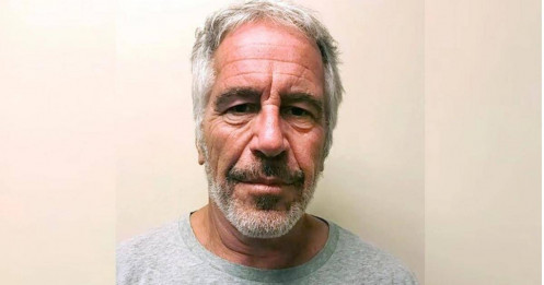 Ông Trump được thông báo có tên trong hồ sơ 'tỉ phú ấu dâm' Epstein