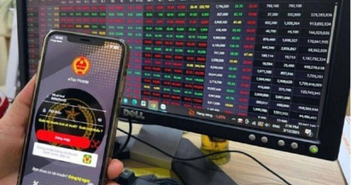 Thu thuế 20% trên lãi chứng khoán hàng năm: Ngăn 'cá mập' thao túng thị trường