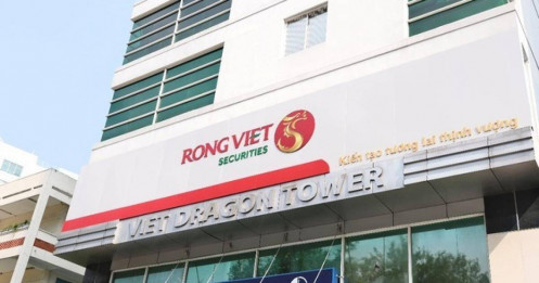Cú "trượt nhẹ" từ tự doanh không ngăn được làn sóng gom cổ phiếu