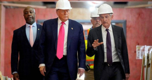 Tổng thống Trump thị sát Fed, thẳng tay chỉ trích chi phí và chính sách lãi suất