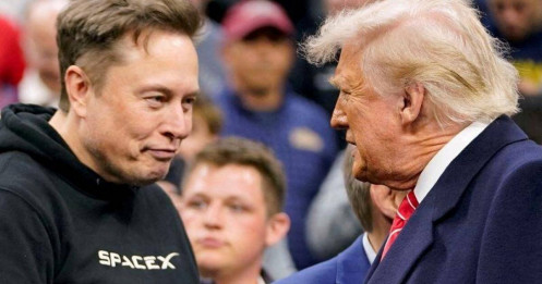 Cổ phiếu Tesla lao dốc mạnh, ông Trump lên tiếng trấn an nhà đầu tư - tín hiệu cảnh báo về sự phân hóa trong thị trường.