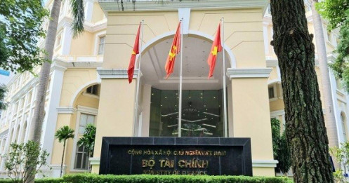 Bộ Tài chính thông tin về trường hợp vụ trưởng tử vong tại trụ sở