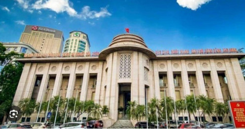 NHNN bơm lượng tiền lớn cho hệ thống ngân hàng