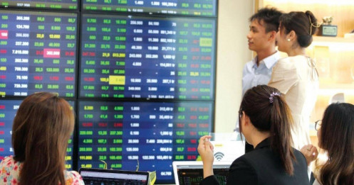 Lực đẩy thu hút dòng vốn mới