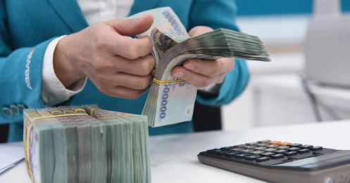 Bỏ room tín dụng, ngân hàng “đấu” nhau bằng lãi vay rẻ