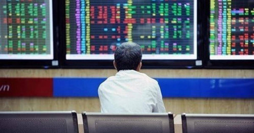 Cổ phiếu penny “dậy sóng”